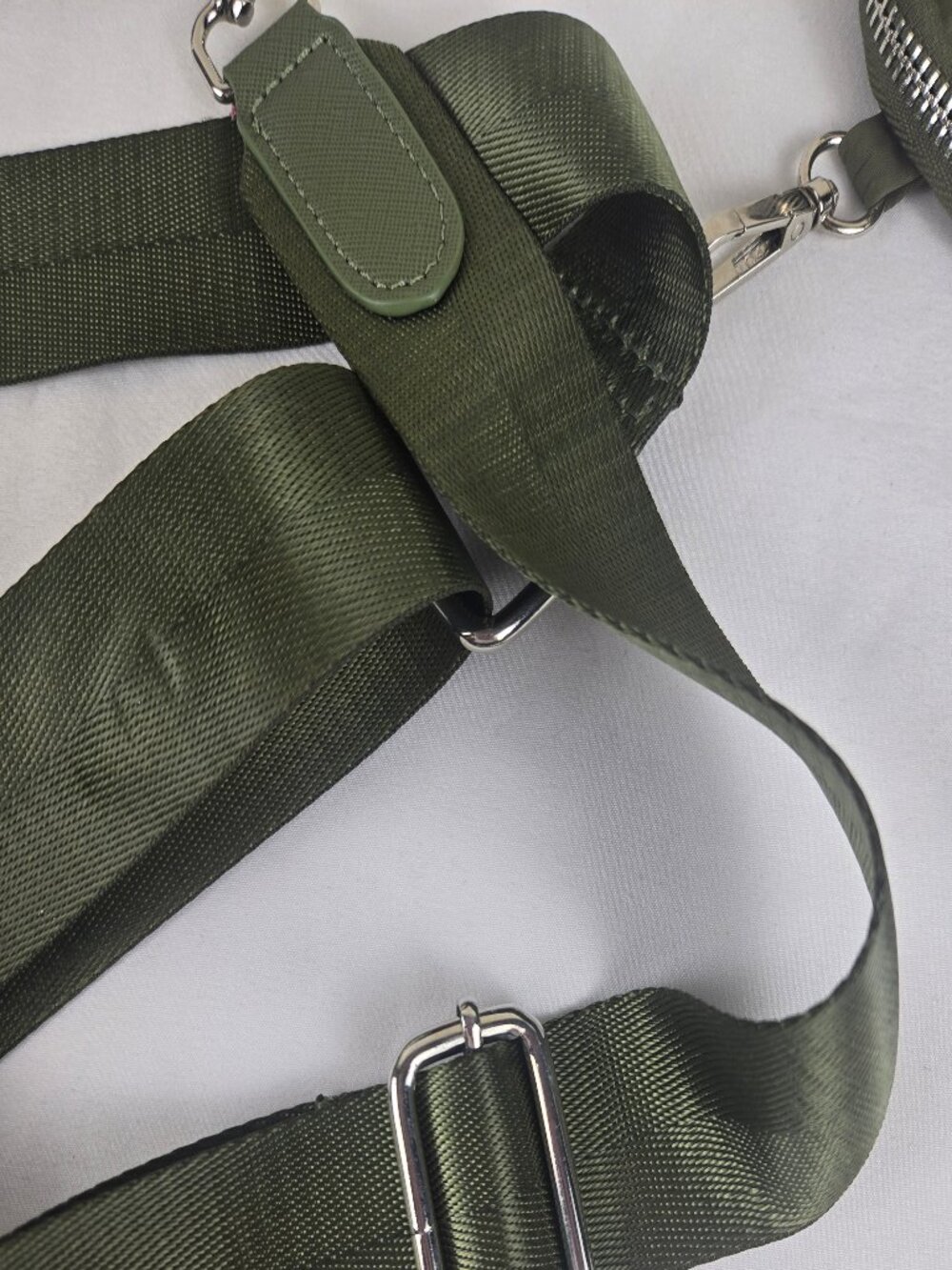 Olive Green NYlon Crossbody Bag Removable Pouch Canvas Adjustable Strap Chain - Picture 13 of 15